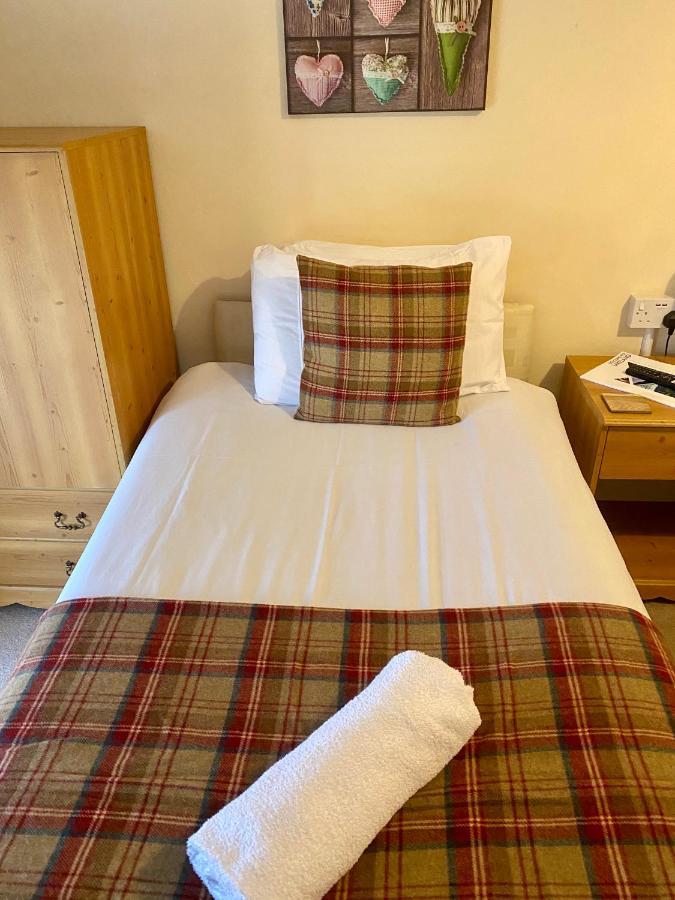 Number 19 Guest House - Self Check In - Under 4 Miles From Barrow In Furness Dalton in Furness Exterior foto