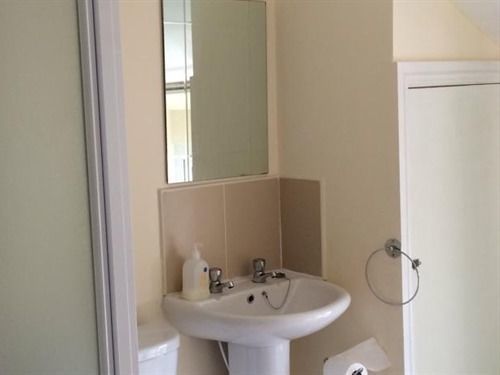 Number 19 Guest House - Self Check In - Under 4 Miles From Barrow In Furness Dalton in Furness Exterior foto